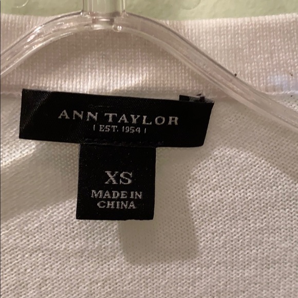 Sweater - Picture 5 of 5